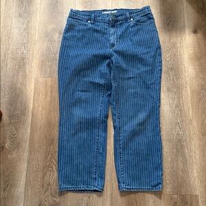 Lands’ End high rise mom jeans size 12 Petite